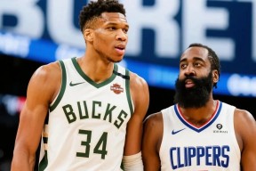 开云体育 -关于密尔沃基雄鹿赛后再遭质疑，志在NBA总决赛名次提升，媒体盛赞，更衣室氛围转暖的信息