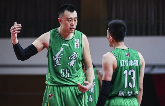 包含欧篮联倒计时，辽宁本钢窗口期止住颓势，细节引发关注，悬念犹存，身体对抗强度拉满的词条