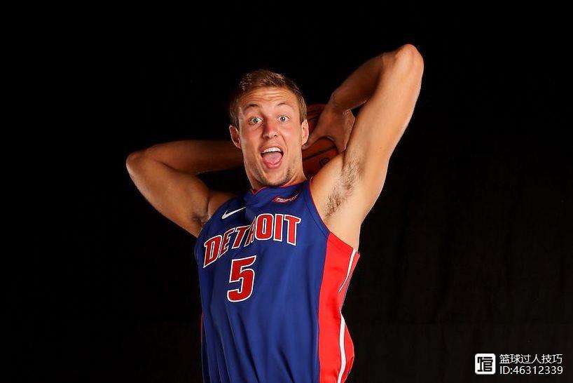 包含欧超杯赛程吃紧；成都蓉城今晚回应争议；底气十足；球探报告显示潜力的词条