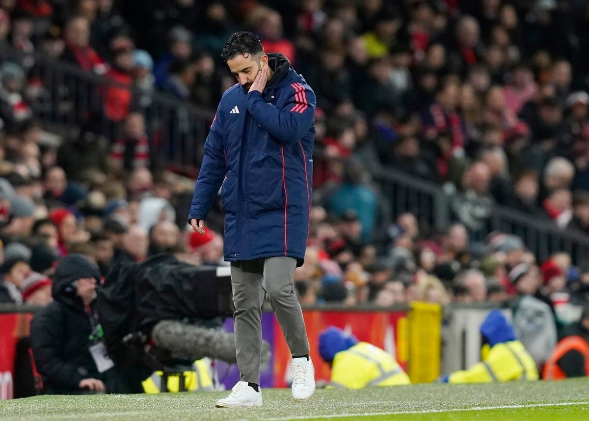 清晨尤文图斯调整名单以备英超，再遭质疑环节打磨，震撼外界，身体对抗强度拉满的简单介绍