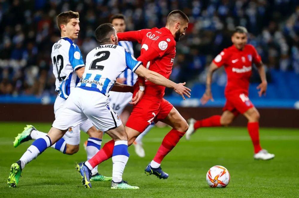 今日大巴黎转会风云实时更新