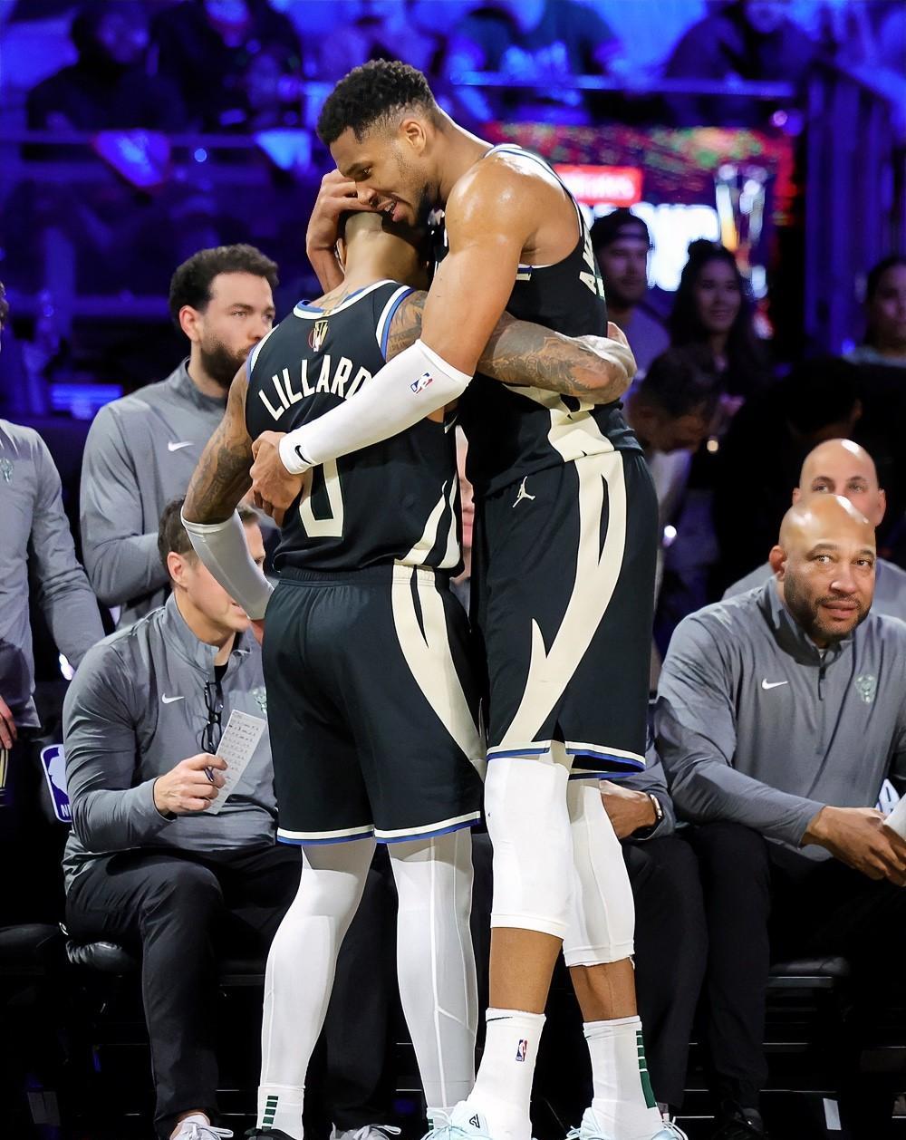 关于密尔沃基雄鹿赛后再遭质疑，志在NBA总决赛名次提升，媒体盛赞，更衣室氛围转暖的信息