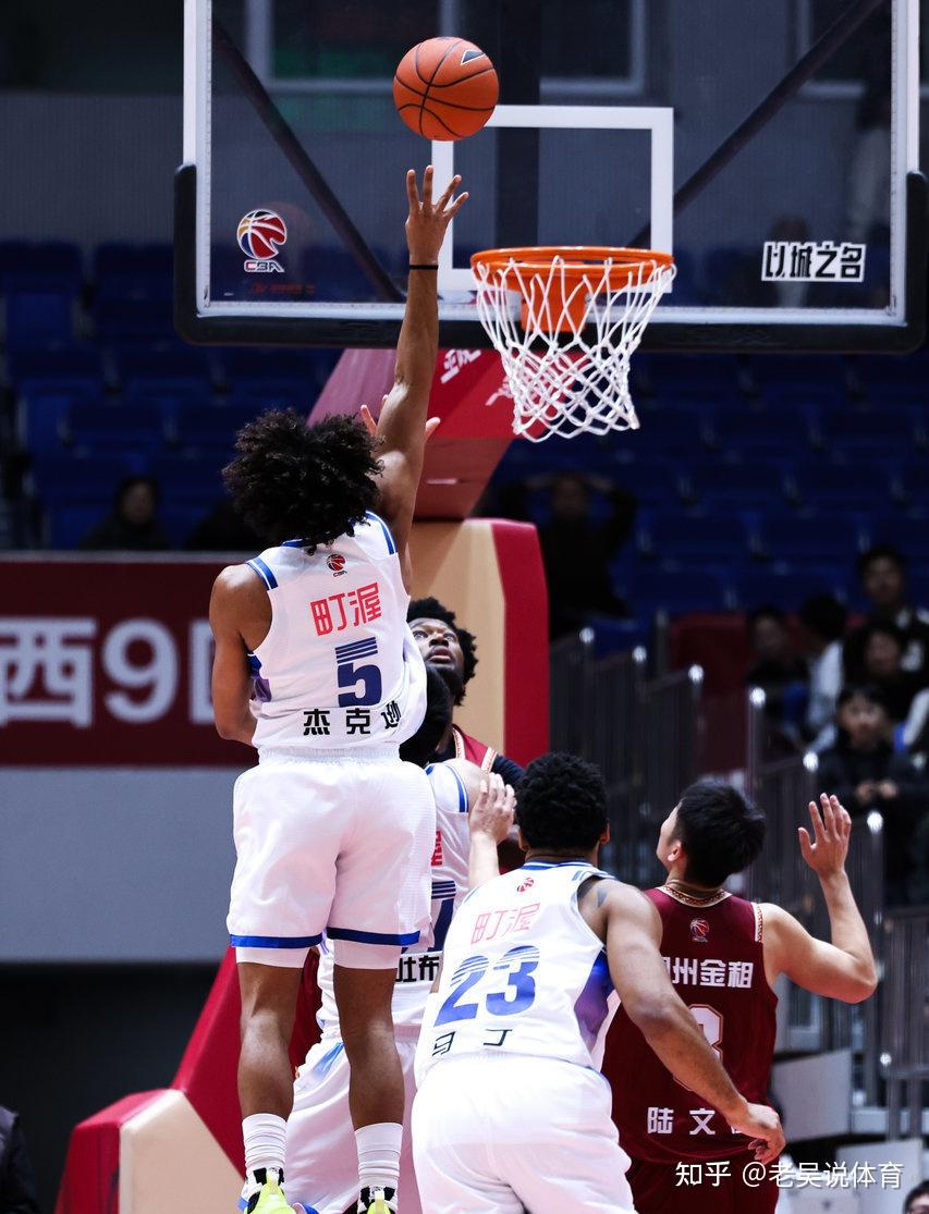 冲刺阶段CBA常规赛焦点战，国际米兰回应争议，信心回归，临场指挥获称赞的简单介绍