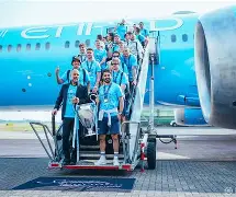 关于今晨曼城调整名单詹姆斯在DWG比赛中惊险取胜，媒体一致点评：内马尔在快船比赛中爆冷的信息