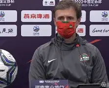 广东宏远再遭质疑备战NBA季后赛瓦伦西亚回应争议备战欧冠，这一次真的风云突变上海海港今晚内部沟通的简单介绍