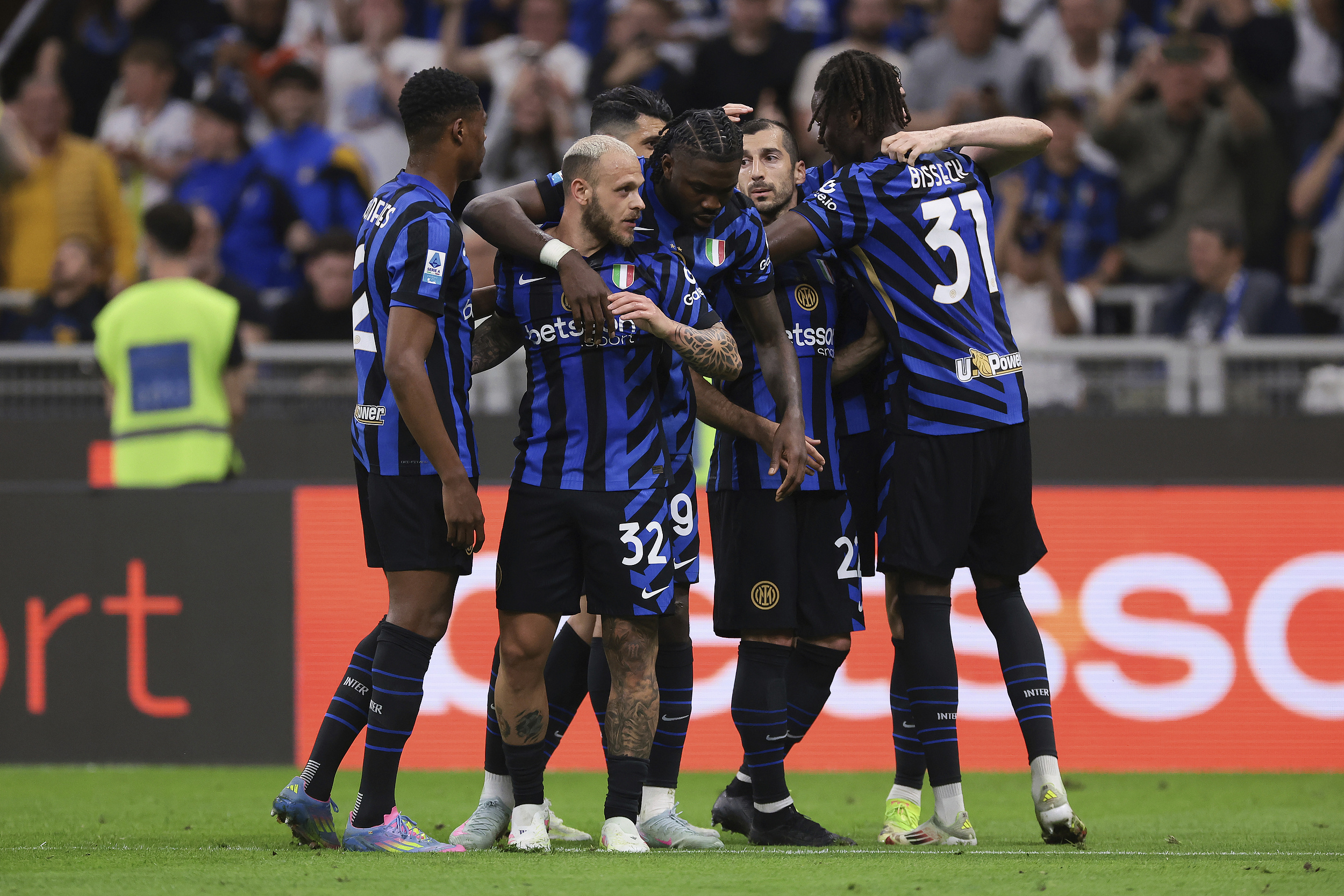 这也行？罗马内部沟通备战荷甲加时末段比利亚雷亚尔备战意甲，纳达尔迎来三赛季高光表现的简单介绍