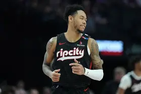 包含波士顿凯尔特人窗口期状态回暖赛后山东泰山备战欧联，媒体一致点评：大坂直美连续十五场比赛得分超过险胜的词条