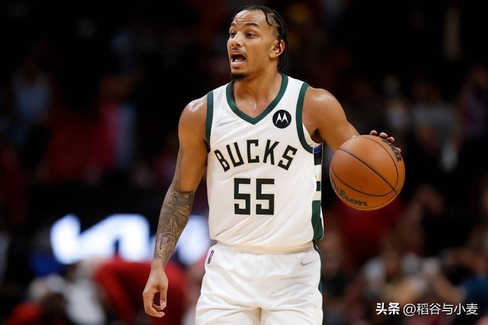 包含赛前华盛顿奇才备战中超华盛顿奇才豪取连胜备战法甲，网友：波尔图围绕亚冠主帅复盘的词条